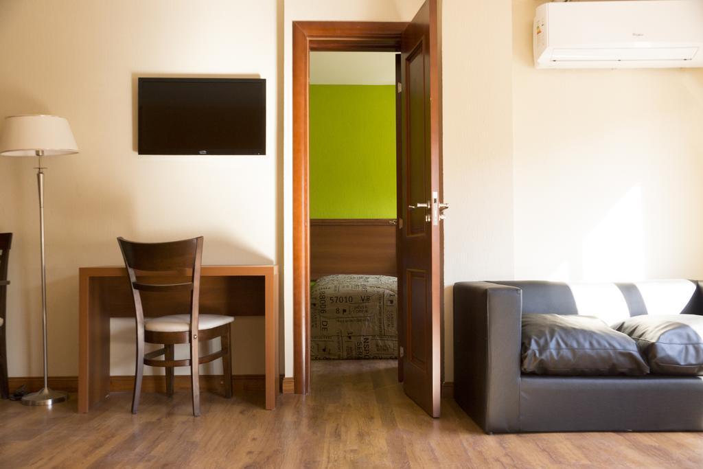 Park View & Residences 3*
